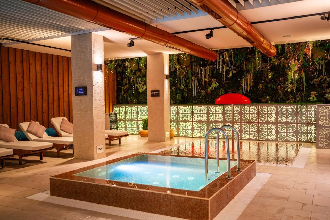 럭키 반스코 아파트호텔 스파&릴렉스 외부 사진 Spa at The Westin